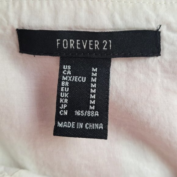 Forever 21 Strawberry Shortcake Crop - Picture 4 of 5